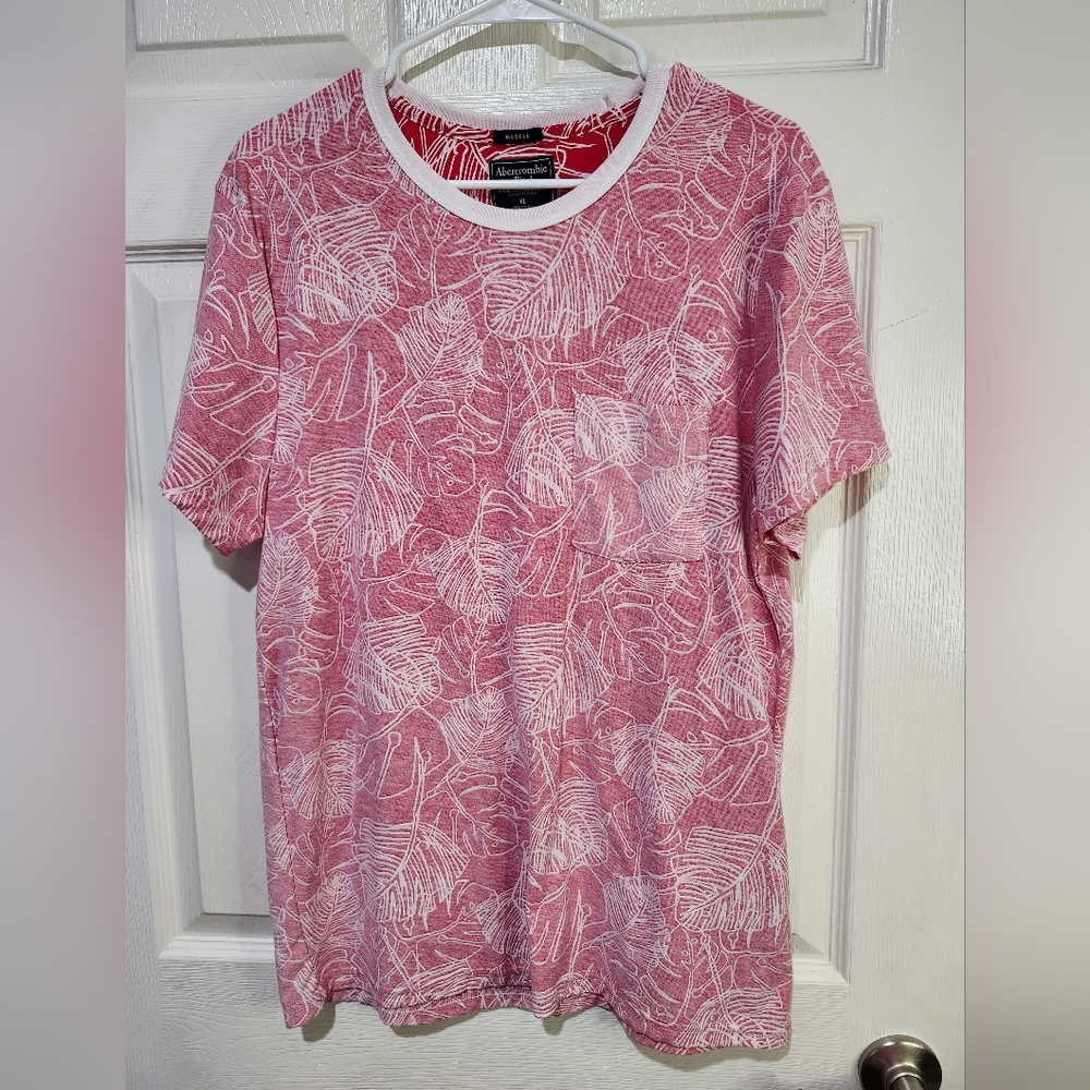 Abercrombie & Fitch Men's Short Sleeve Pocket Tee Size XL